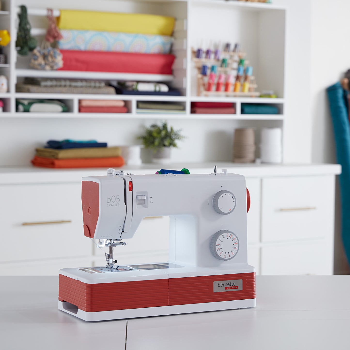 Bernette 05 CRAFTER Heavy-Duty Sewing Machine