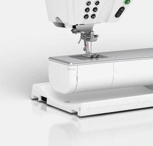 Bernina 880 Plus sewing machine needle