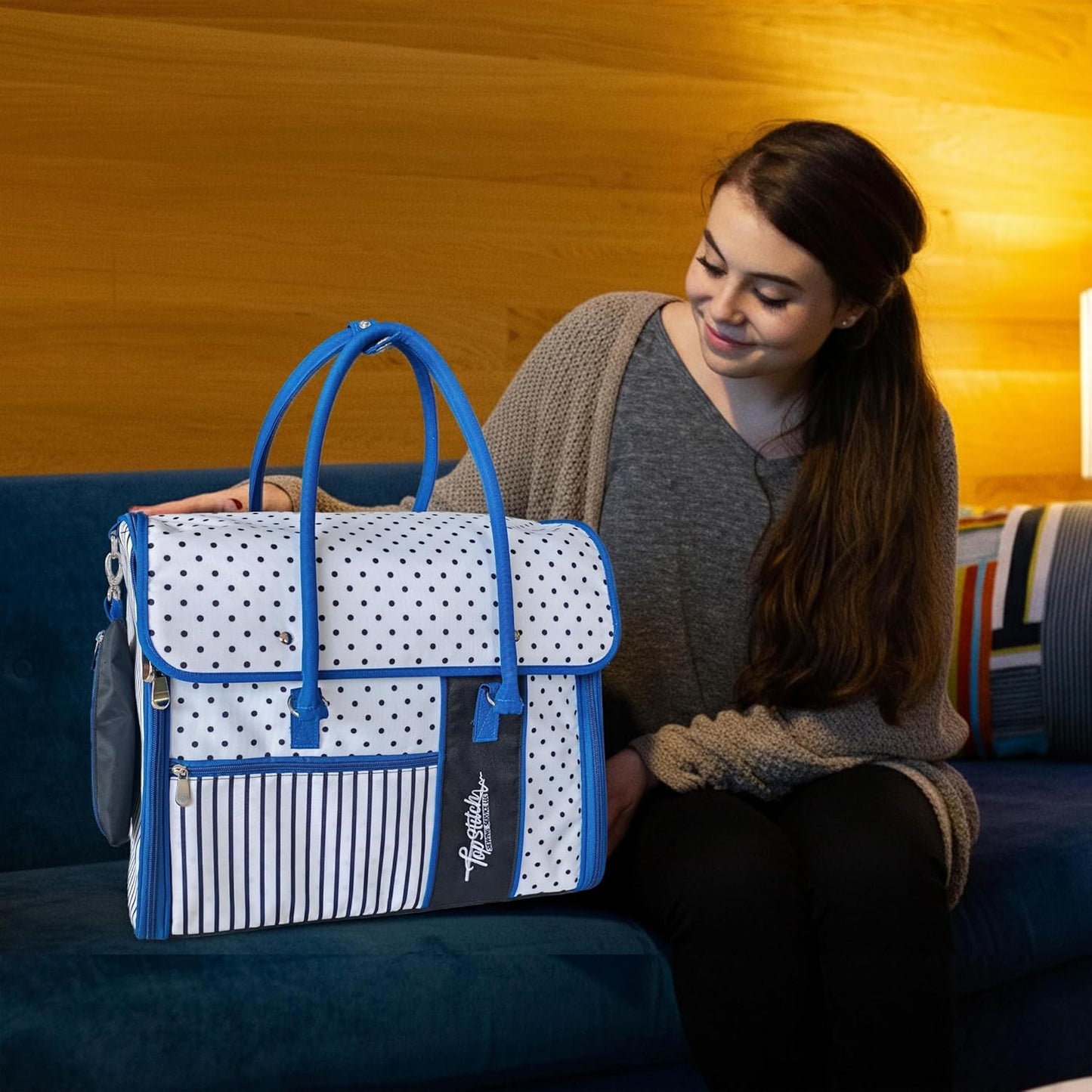 Bernette b37 Sewing Machine Bundle with Top Stitch Sewing Tote Bag