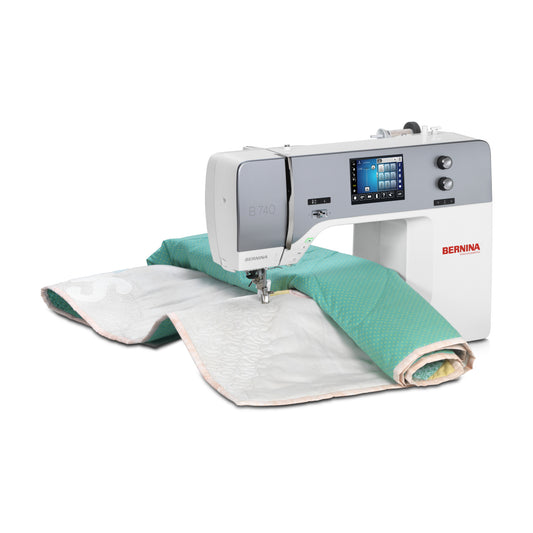 Bernina 720 Sewing and Quilting Machine