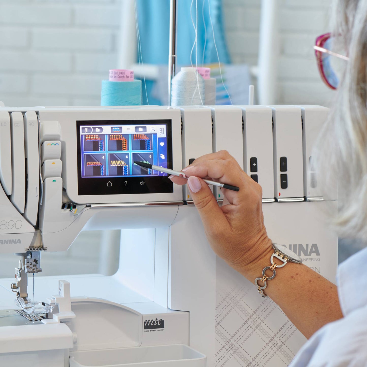 BERNINA L 890 Quilters Edition