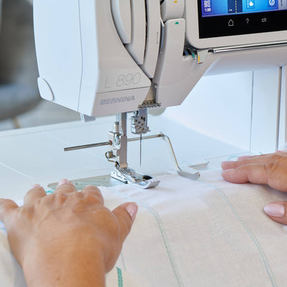 BERNINA L 890 Quilters Edition