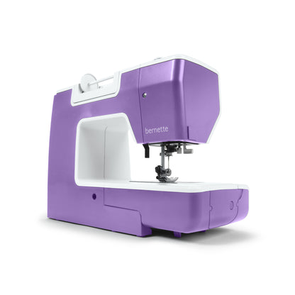 Bernette b38 Yaya Han Edition Sewing Machine