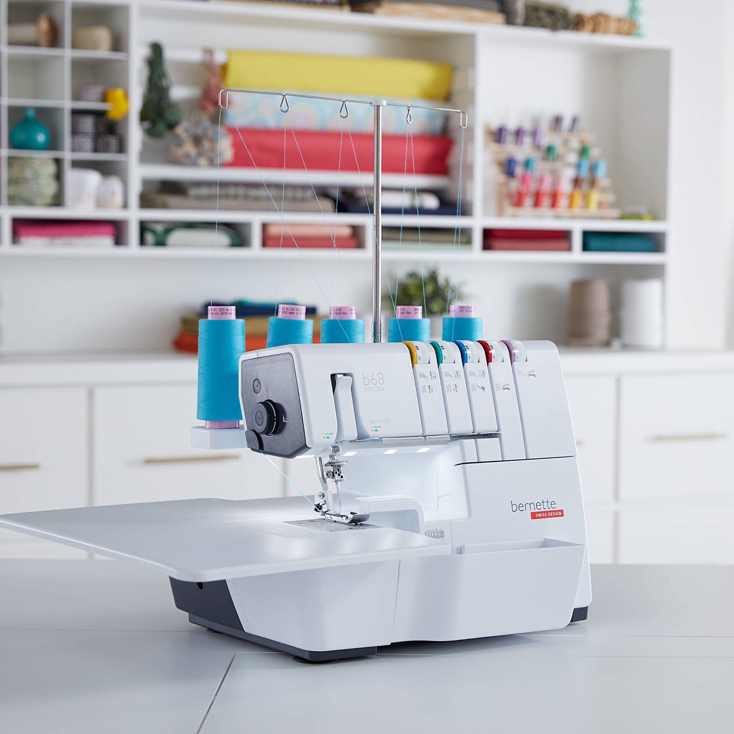 Bernette B68 Airlock Overlock/Coverstitch Combo Serger Machine