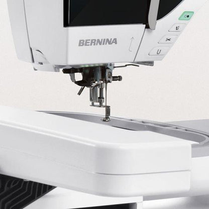 Bernina 790 Plus Sewing & Embroidery Machine