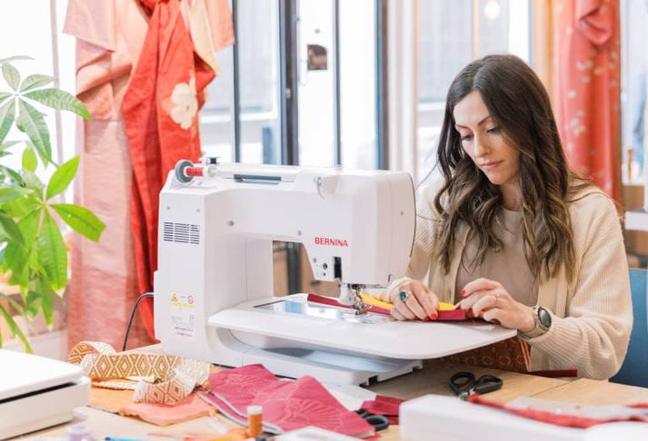 Bernina 770 QE Pro Sewing & Embroidery Machine